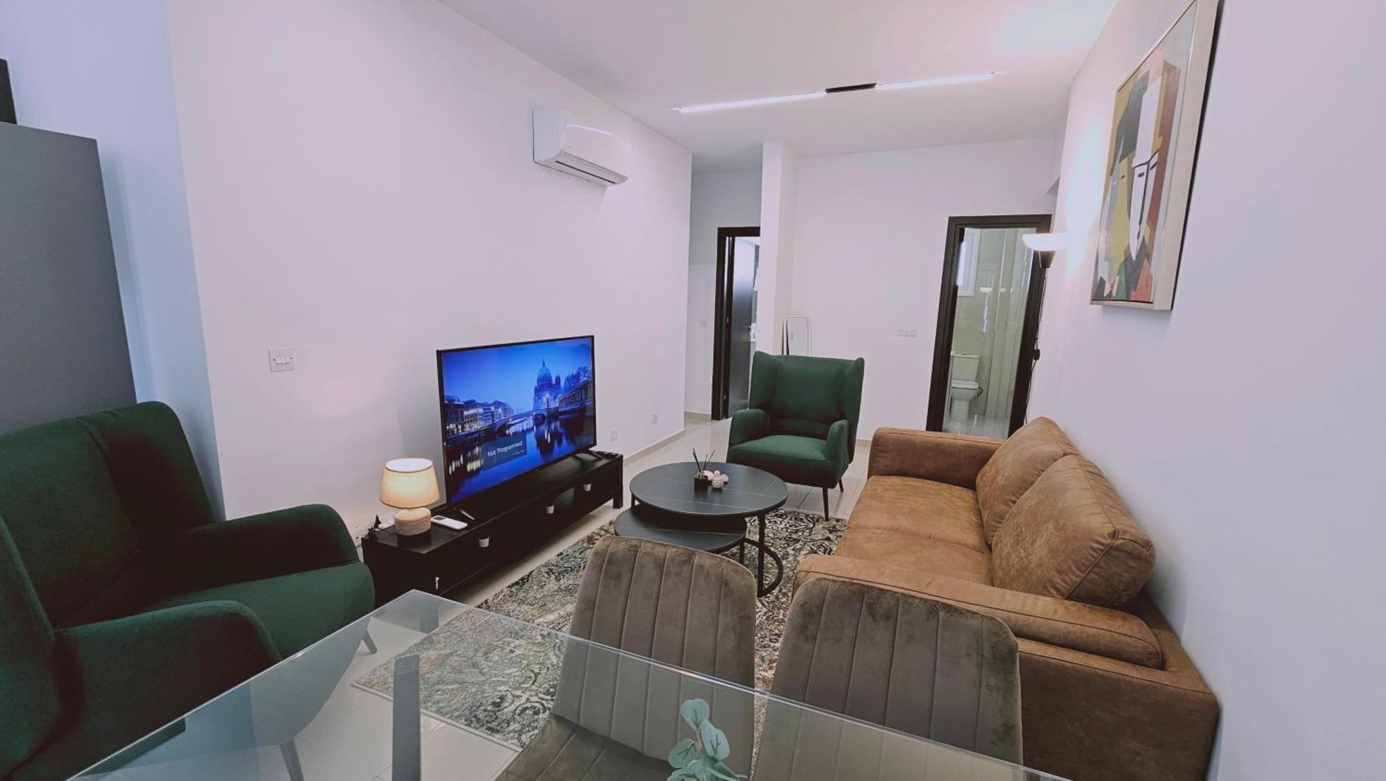 Stay Cosmo City Suites นิโคเซีย ภายนอก รูปภาพ