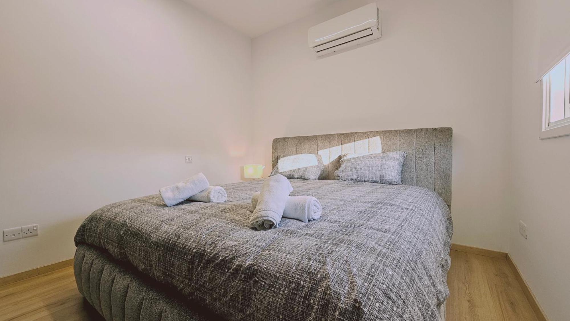 Stay Cosmo City Suites นิโคเซีย ภายนอก รูปภาพ