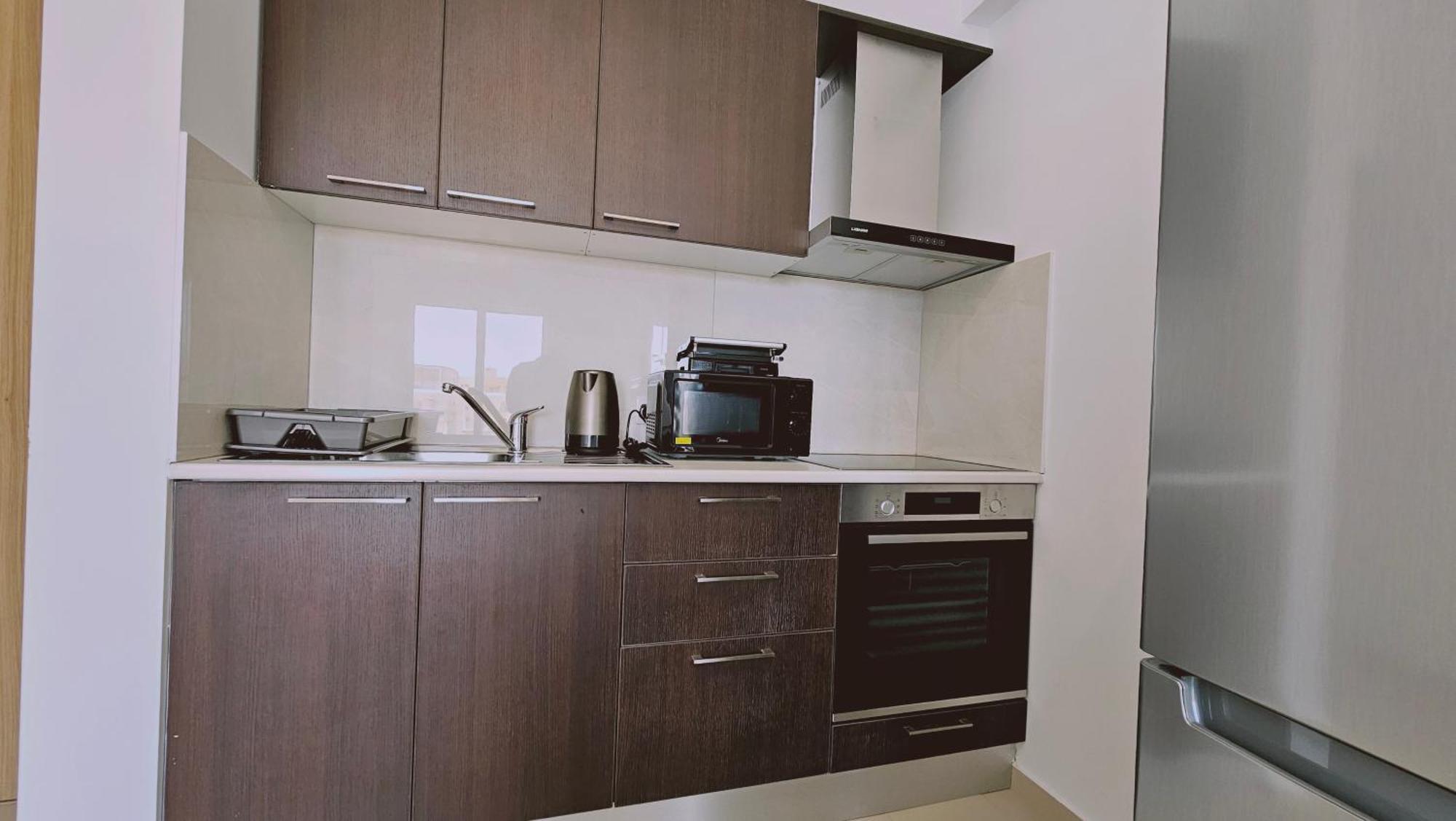 Stay Cosmo City Suites นิโคเซีย ภายนอก รูปภาพ