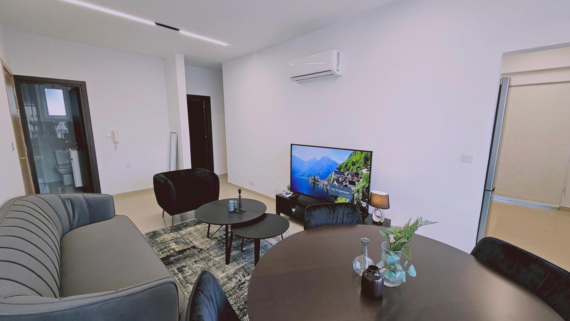 Stay Cosmo City Suites นิโคเซีย ภายนอก รูปภาพ